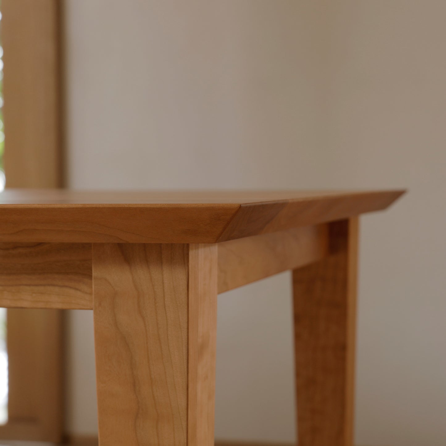 ダイニングテーブル (ハードメープルタモ)